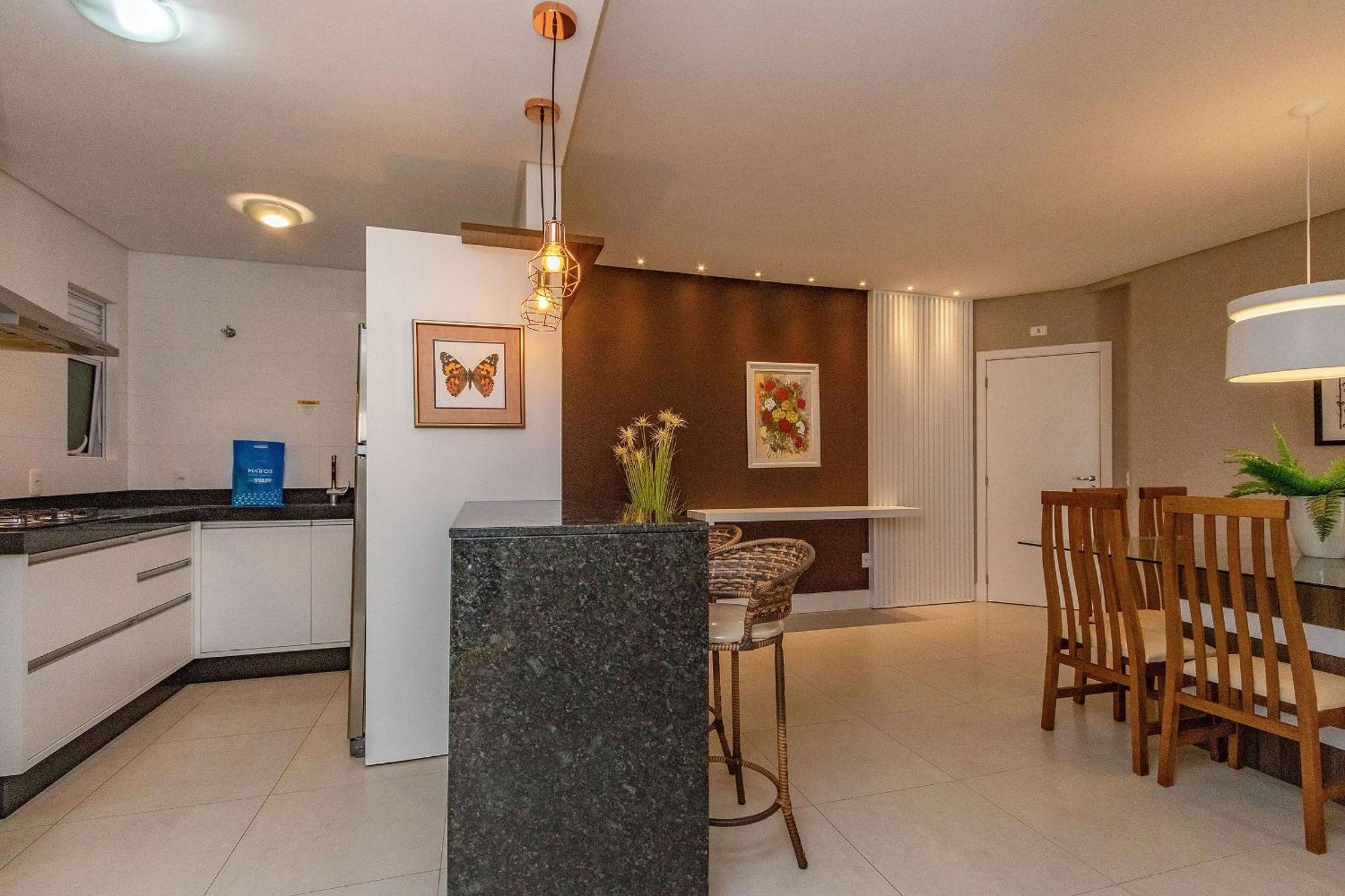 Boulevard 224D - Excelente Apartamento Em Condominio De Luxo No Centro De Bombinhas - Piscina - Jacuzzi - Academia - Portaria 24H. Exterior foto